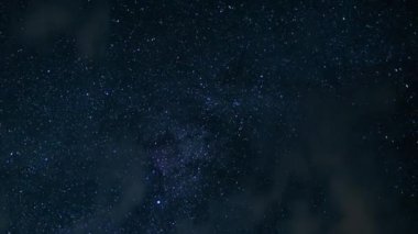 Astrofotoğrafçılık: Perseid Meteor Duş ve Samanyolu Galaksisi: Kuzey Gökyüzü: Sierra Nevada Amerika Birleşik Devletleri 'nin Zaman Süreleri: 02