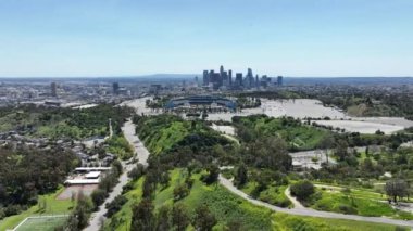 Elysian Park Dodgers Stadyumu 'ndan Los Angeles Şehir Merkezi Kaliforniya' daki R Yörüngesi Atışı.