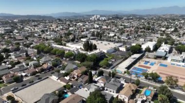Doğu Los Angeles ve San Gabriel Dağları İleri Çekim Kaliforniya ABD