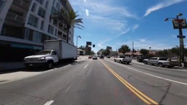 Los Angeles Wilshire Bulvarı Doğu Kore Şehri 02 Arka Manzarası Norton Bulvarı Kaliforniya plakalı