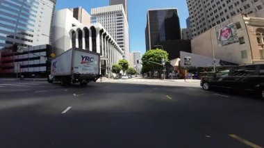 Los Angeles Şehir Merkezi Figueroa St Northbound 01 Ön Manzara Sürücü Plakası Kaliforniya