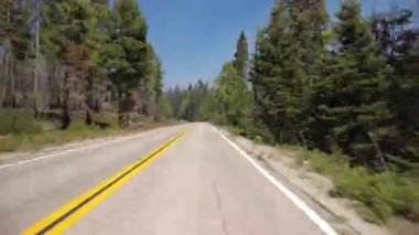 Kings Canyon Yolu 'nun Aşırı Süratli Sürüşü Doğu Bölümü 03 Doğu Cephesi Kaliforniya Önü ABD