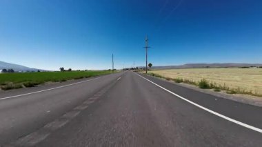 Oregon Otoyolu 39. Güney Klamath Şelalesi Merrill 01 Ön Görünüm Sürücü Plakası ABD Ultra Geniş