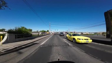 Oregon Klamath Şelalesi 6. Cadde 02. Arka Görünüm Sürücü Plakaları ABD Ultra Geniş Geniş