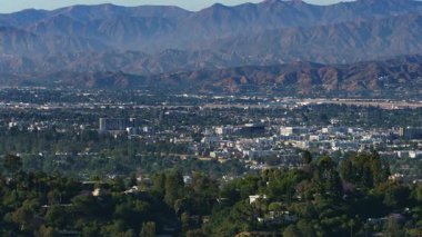 San Fernando Vadisi Burbank, Studio City Time Lapse Pan R California ABD