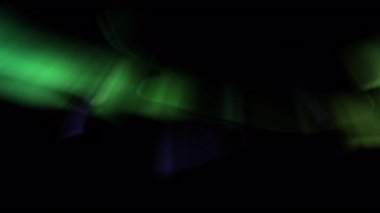 Canlandırılmış Aurora Yolculuk Yeşil ve Mor