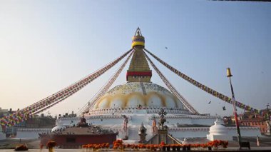 Nepal Boudhanath Stupa Ön Kuşlar Uçuyor Yavaş Hareket Dengeleyici İleri Budist Tapınağı Dünya Mirası Bölgesi Katmandu Vadisi