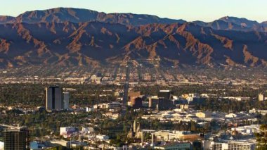 Los Angeles Universal City ve Burbank Sunset Telephoto Saat Sürati Hızı Kaliforniya 'da