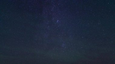 Perseid Meteor Yağmurlu Hava Işıltısı Samanyolu Galaksisi 35mm Kuzeydoğu Gökyüzü Sierra Nevada Dağı Mor Kaliforniya ABD Zaman Dönemi