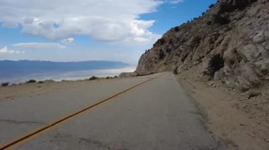 Sierra Nevada Nal Dağı At Nalı Yolu 11. Multicam Ön Görünümü Kaliforniya plakalı ABD