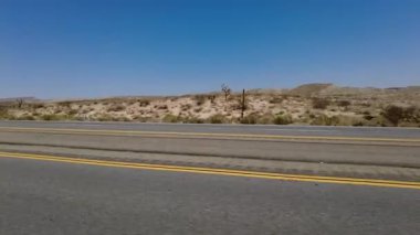 395 Sahne Byway South 4 Ridgecrest 'ten Red Rock Canyon 09 3 Çeyrek Kameralı Araç Plakası Sierra Nevada California