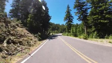 Kuzey Krater Gölü Rim Yolu N Meriam Noktası 'ndan Cleetwood Koyu 04 Arka Manzara Sürücü Plakası Oregon