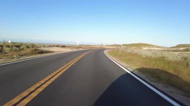 Güney Kaliforniya McKittrick Günbatımı 33 Güney 01 Önden Sürücü Plakası ABD