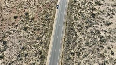 Mojave Çölü Boş Otoyol Hava Çekimi Lancaster Yörüngesi Aşağı Kaliforniya ABD 'de