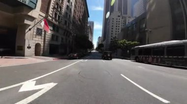 Los Angeles şehir merkezi Grand Ave Southbound 06 Front View 6. St Driving Plate California ABD Ultra Wide