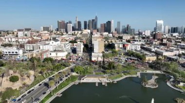 Los Angeles Şehir Merkezi, MacArthur Gölü Havadan Vurulan R California ABD