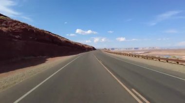 Powell Gölü Kıyısı Hiperlapse Sürücüsü Dr. Southbound 03 Arka Manzara Arizona Güneybatı ABD