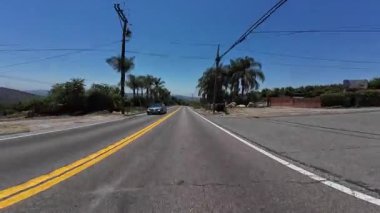 Güney Kaliforniya Kırsal Karayolu 76 Sürücü Plakası Ön Manzara 02 ABD