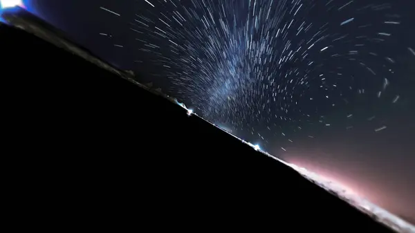 Evren Gece Gökyüzü Astrofotoğrafçılığının Boşluk Yıldız İzleri