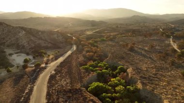 Los Padres Ormanı 'ndaki Hungry Valley Günbatımı Hava Sahası Yörüngesi R California ABD