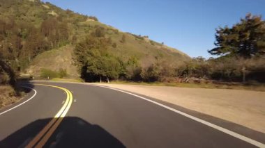 Big Sur Pasifik Sahil Otoyolu 3 Pfeiffer Eyalet Parkı McWay Falls 05 Front View Multicam Sürücü Plakası Kaliforniya ABD