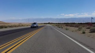 Doğu Sierra Bishop Karayolu 168 Doğu istikameti 05 Sierra Nevada Mt. Kaliforniya ABD