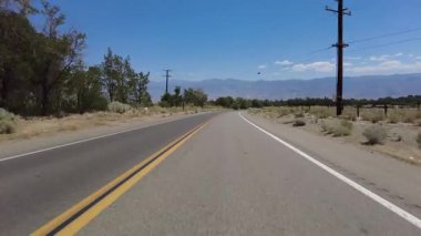 Doğu Sierra Bishop Karayolu 168 Doğu istikameti 06 Sierra Nevada Mt. Kaliforniya ABD