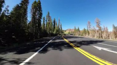 Lassen Volkanik Güney Giriş İstasyonu 03 Volkanik miras sahnesinin Arkadan Bakış Plakaları S