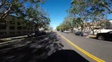 San Francisco Rıhtımı 39. Balıkçı Rıhtımı Arka Görünümü 04 Sürücü Plakası Kaliforniya ABD Ultra Geniş