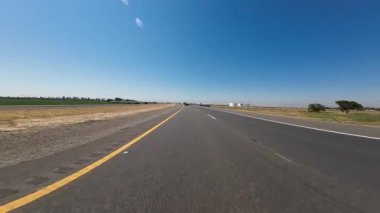 Stockton 5 Güney ve 205 Otoyol Kavşağı 04 Ön Görünüm Sürücü Plakası Kaliforniya ABD Ultra Geniş