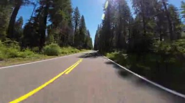 Oregon Krater Gölü Ulusal Parkı Otoyolu 62 Doğu Sınırı 02 Önden Sürücü Plakası