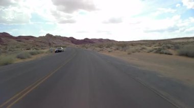 Plaka Vadisi Ateş Faresi 'nin Tank Yolu S Önü 17 Nevada Çölü ABD