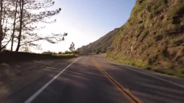 Big Sur Pasifik Sahil Otoyolu 3 Pfeiffer Eyalet Parkı 'ndan McWay Falls 11 Arka Manzara Multicam Sürücü Plakası Kaliforniya ABD