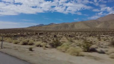 395 Kuzey Yolu, 3 Ridgecrest, Owens Gölü 14. Cadde, 3 Çeyrek Cam, Sierra Nevada California Dağı.