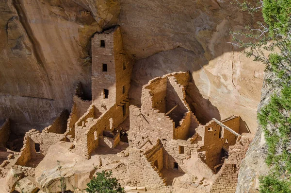 Mesa Verde Ulusal Parkları 'ndaki Cliff evleri, Colorado, ABD.