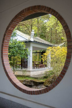 Pinglin, New Taipei Şehri, Tayvan - 3 Mart 2023: Pinglin Çay Müzesi Bahçesi
