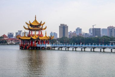 Kaohsiung, Tayvan 'daki Lotus Gölü' nde Wuliting..