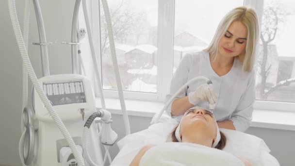 Radiofrequency Facial Skin Lifting Hardware Cosmetology Lifting Procedure Hardware Facial — Video