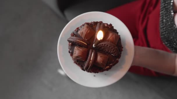 Young Woman Celebrating Her Birthday Alone Girl Home Cake Lights — Stock Video