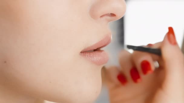 Glamor Makeup Anggun Menekankan Fisiognomi Model Membuat Wajahnya Sebuah Karya — Stok Video
