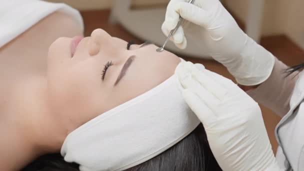 Limpeza Facial Profunda Profissional Como Método Clinicamente Comprovado Que Mulheres — Vídeo de Stock