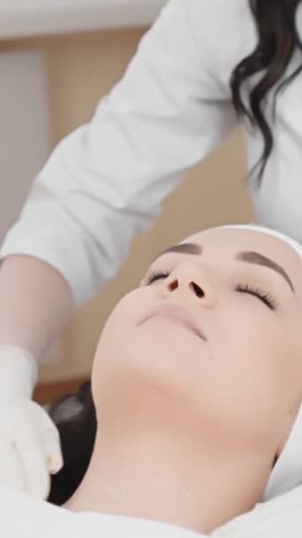 Make Entfernung Ein Wichtiger Schritt Der Hautpflege Der Hilft Make — Stockvideo