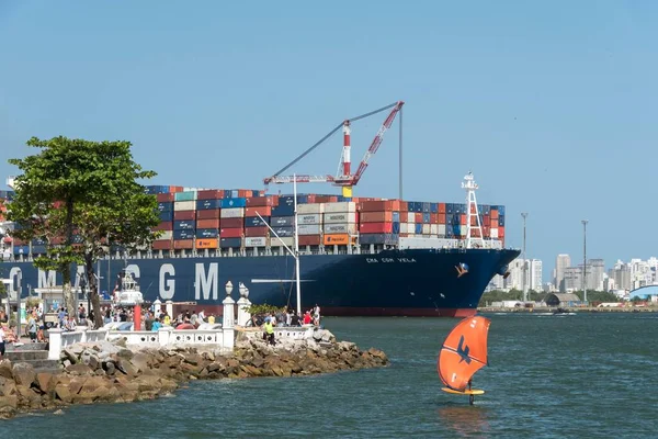 Santos Brasil Recipiente Navio Cma Cgm Vela Passando Pelo Canal — Fotografia de Stock