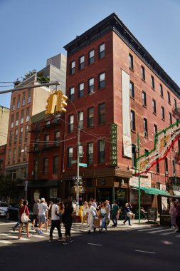 NEW YORK, ABD - 26 Kasım 2022: Manhattan 'daki ünlü cafe roma pastanesi, seyahat konsepti