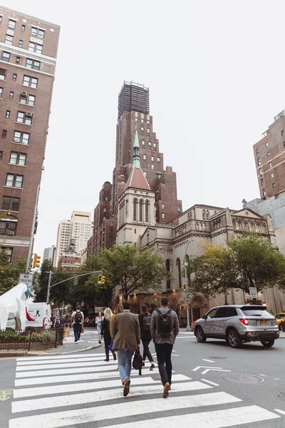 NEW YORK, USA - OCTOBER 11, 2022: West End Collegiate Church on urban street in Manhattan — стокове фото