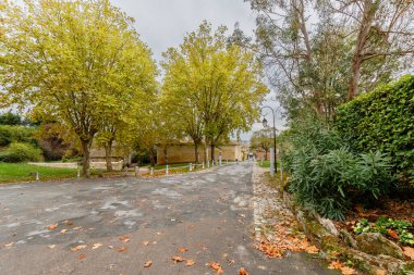 Blaye, Nouvelle-Aquitaine, Fransa - 31 Ekim 2022: Blaye Kalesi 'nin mimari detayları, kötü bir sonbahar gününde kasabaya yakın.