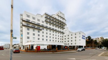 Folkestone, Birleşik Krallık - 30 Aralık 2024 Gri bir kış gününde Grand Burstin Oteli