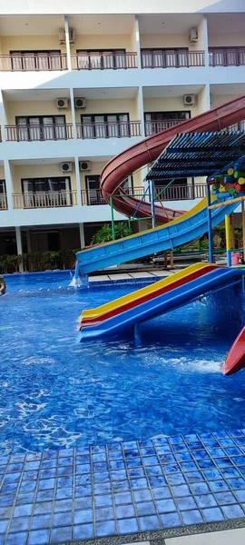 Pohled Aquapark Bazén Hotelu Bez Lidí Letní Den — Stock fotografie