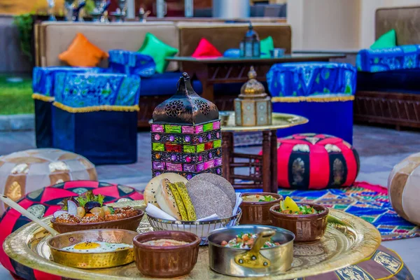 이집트의 라마단 사진은 식사에 사용되며 사진은 선택적으로 초점을 맞춘다 카이로 — 스톡 사진