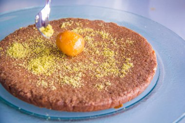 Ramazan ayı oryantal tatlı fotoğrafçılığı, fotoğraf, sığ alan derinliği ile seçici bir odak noktası. Kahire Mısır 'da çekildi